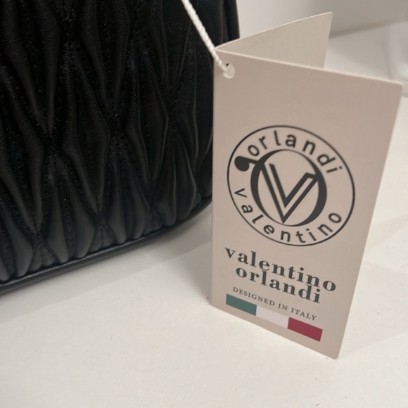 Valentino Orlandi Black Handbag Crossbody Shoulder Bag 10”x7”x3 NWT - Picture 3 of 4